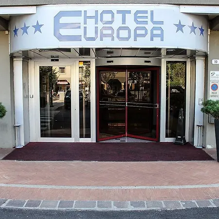 Europa Отель 4*