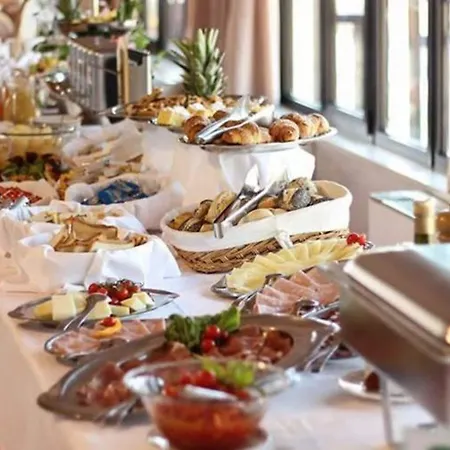 Europa Hotel 4*