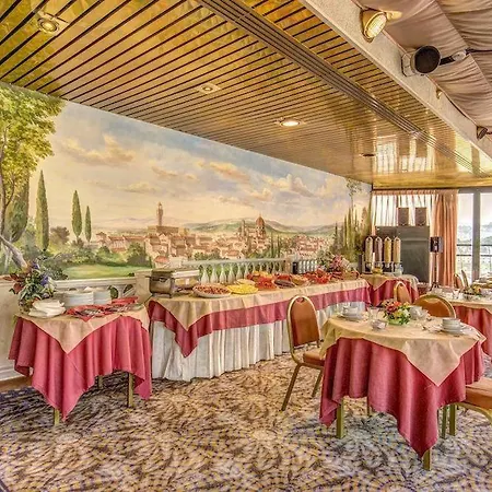 Europa 4* Signa